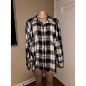 St John's Bay XXL Black and Creme Shirt